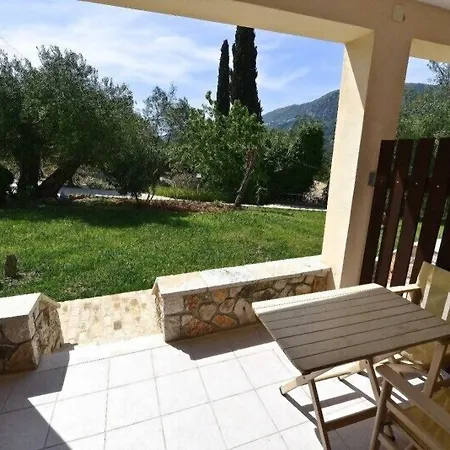 Medusa Lux Apartmanhotel 3*