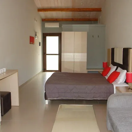 Medusa Lux Apartmanhotel 3*