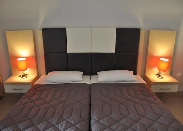 Medusa Lux Aparthotel 3*