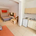 Aparthotel Medusa Lux Liapades